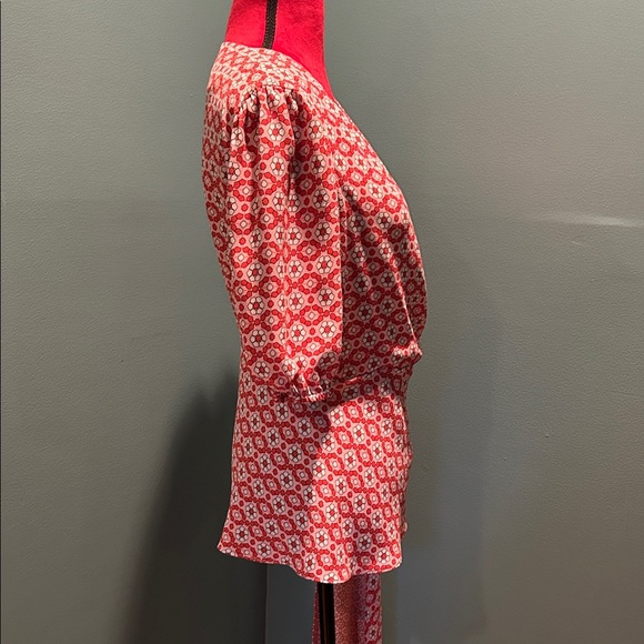 Sachin-Babi Elegant Red Wrap Top Size 8 - Picture 5 of 16